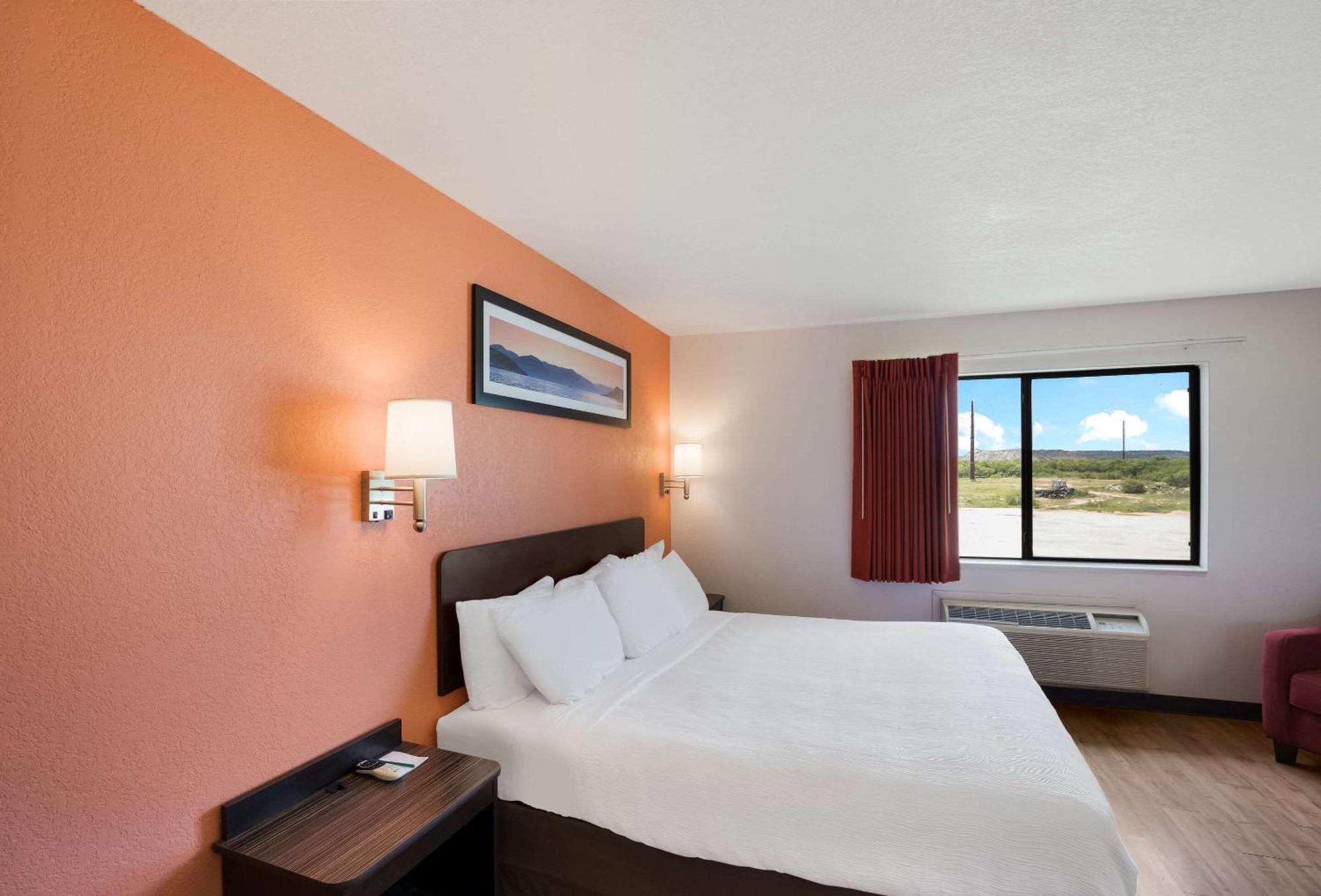 Quality Inn & Suites Junction Exteriör bild